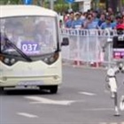 Watch: Runners v robots at China half marathon