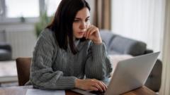 UK unemployment rate sees surprise fall to 4.9%