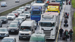Travellers told to allow more time for journeys as Irish fuel protests continue