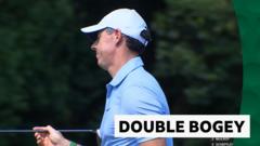 'Disaster' as McIlroy double bogeys the fourth